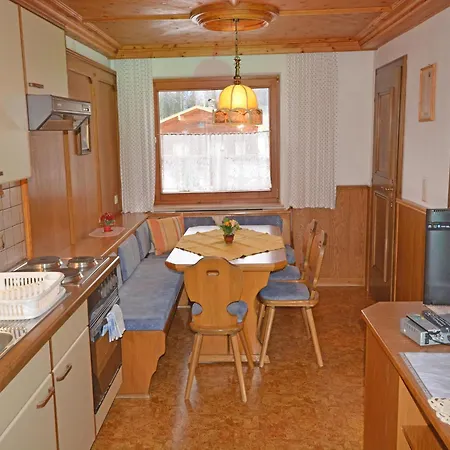 Daire In Wald Near Hochzeiger Area, Cleaning Included Arzl im Pitztal